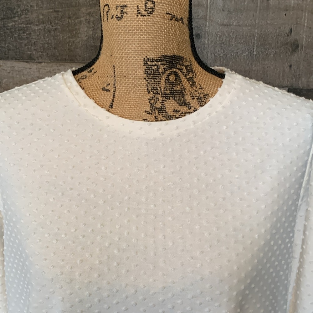 Basic Editions Top - Picture 5 of 16